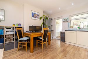 Godstone Road